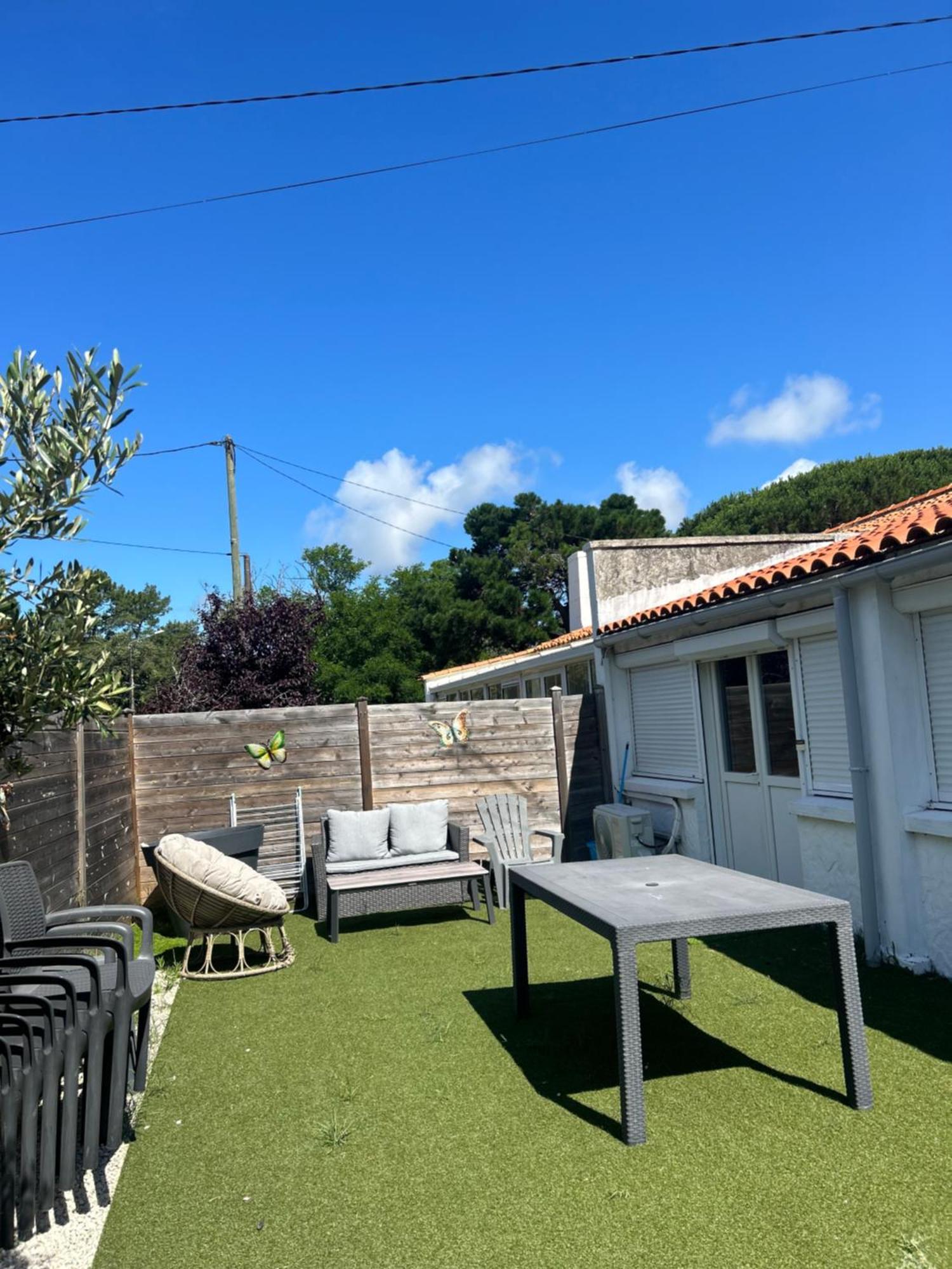 Lodge Des Pins Au Coeur De La Foret D'Olonne Kültér fotó